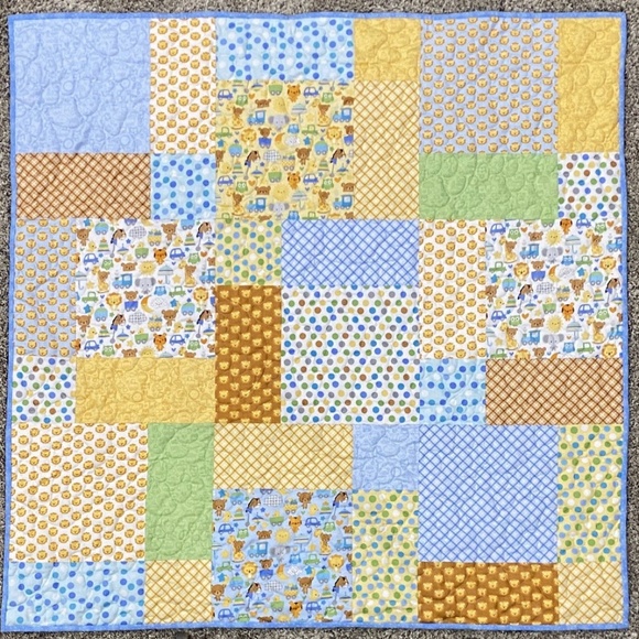 Baby Boy Quilt Blanket Handmade Toddler Child Kid Blue Yellow Animal Riley Blake - Picture 2 of 7